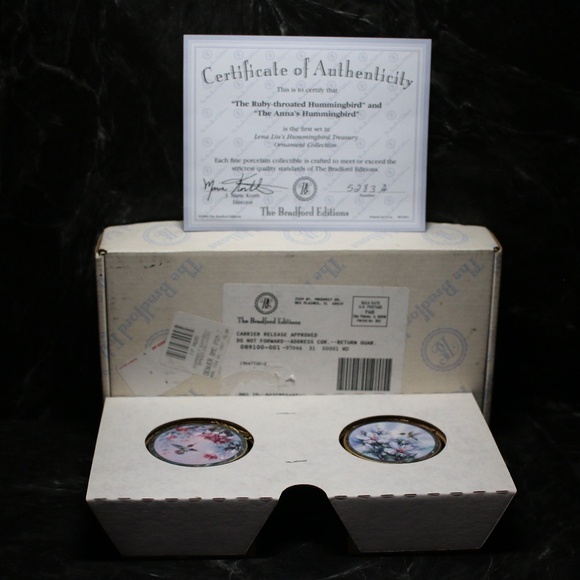 THE BRADFORD EDITIONS Lena Liu’s Hummingbird Treasury Ornament Collection #5283A - Picture 2 of 12